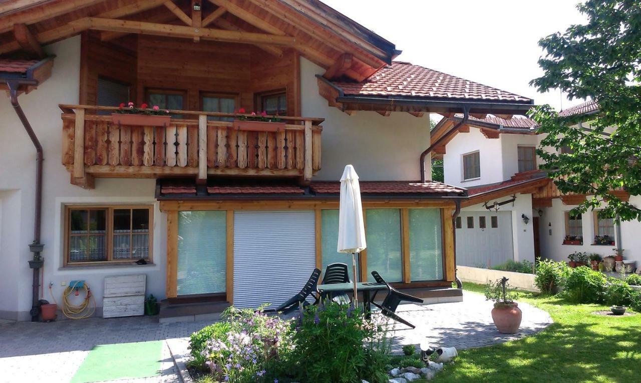 Bina' S House Lägenhet Sillian Exteriör bild